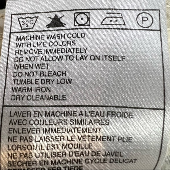 𝅺nike CROPPED CARGOS WITH TIE‎ HEMS - Picture 8 of 9